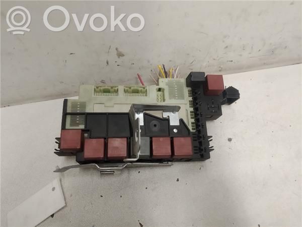 Renault Clio II Módulo de fusible 