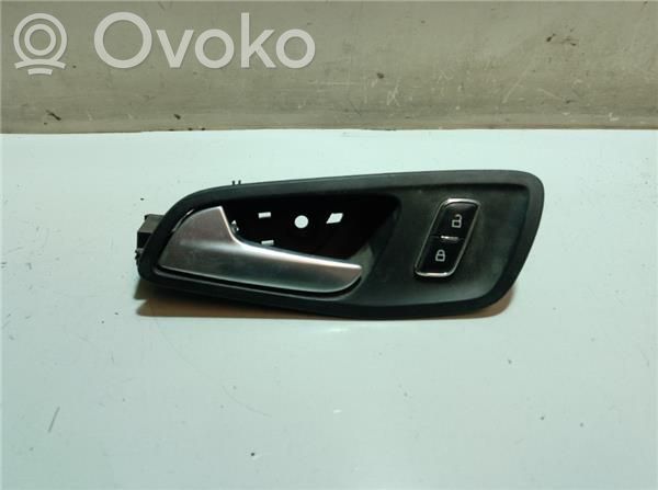 Ford Kuga I Manecilla interna puerta delantera 