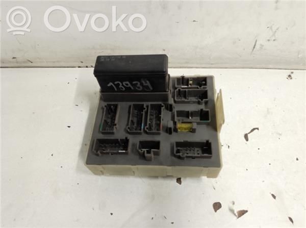 Fuse module   98AG14A073CE