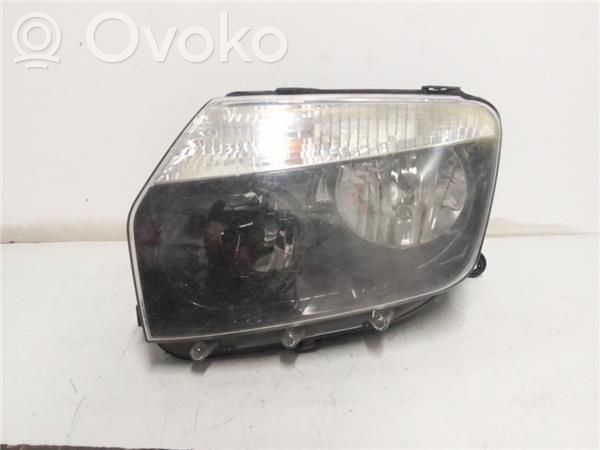 Dacia Duster Headlight/headlamp 