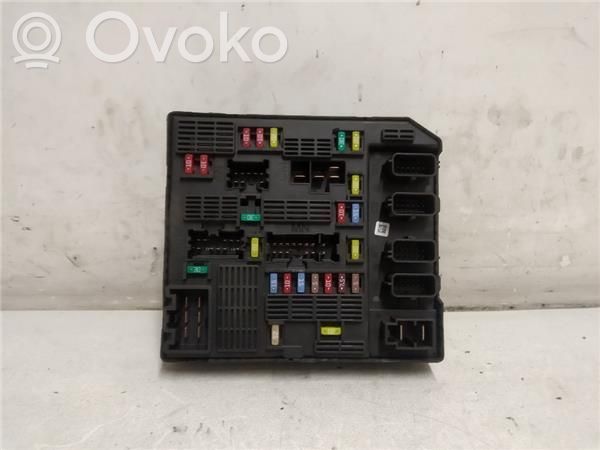 Renault Fluence Fuse module 