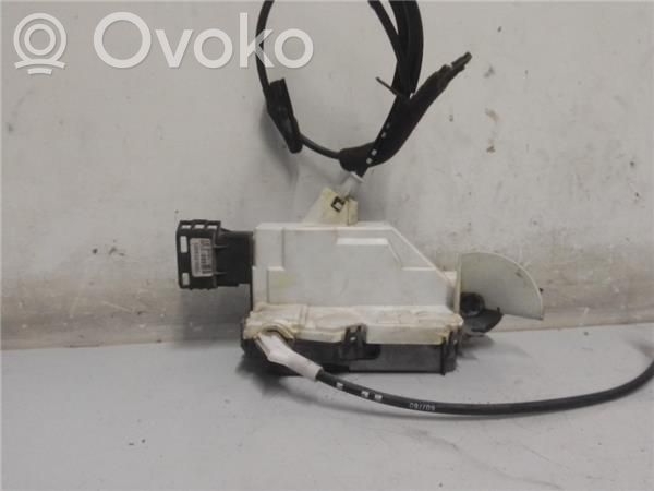 Front door lock   574388