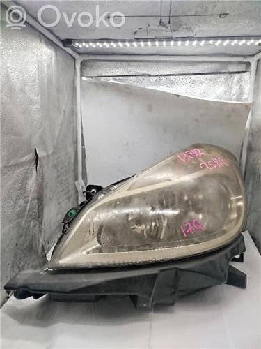 Headlight/headlamp   8200289844,8200289844