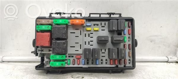 Fuse box set   13217392EF,13217392EF