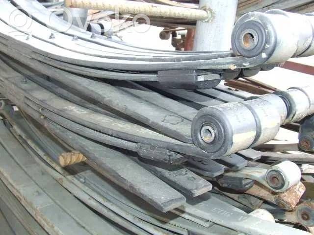 Rear leaf spring