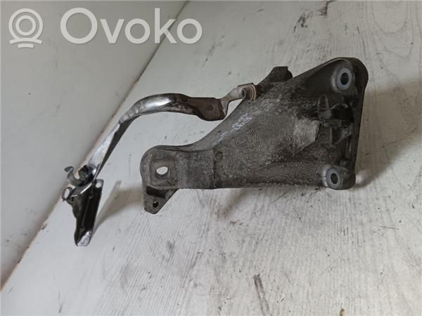 Engine mount bracket   2211678191601,13807410