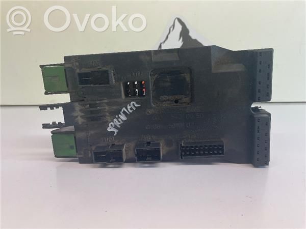 Mercedes-Benz Sprinter W901 W902 W903 W904 Sulakemoduuli 
