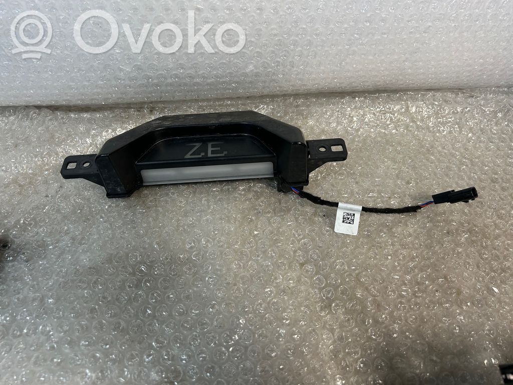 Renault Zoe Front grill 