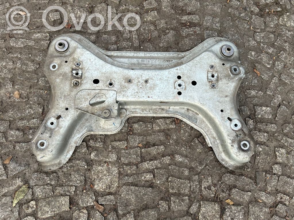 Renault Trafic III (X82) Priekinis traversas 
