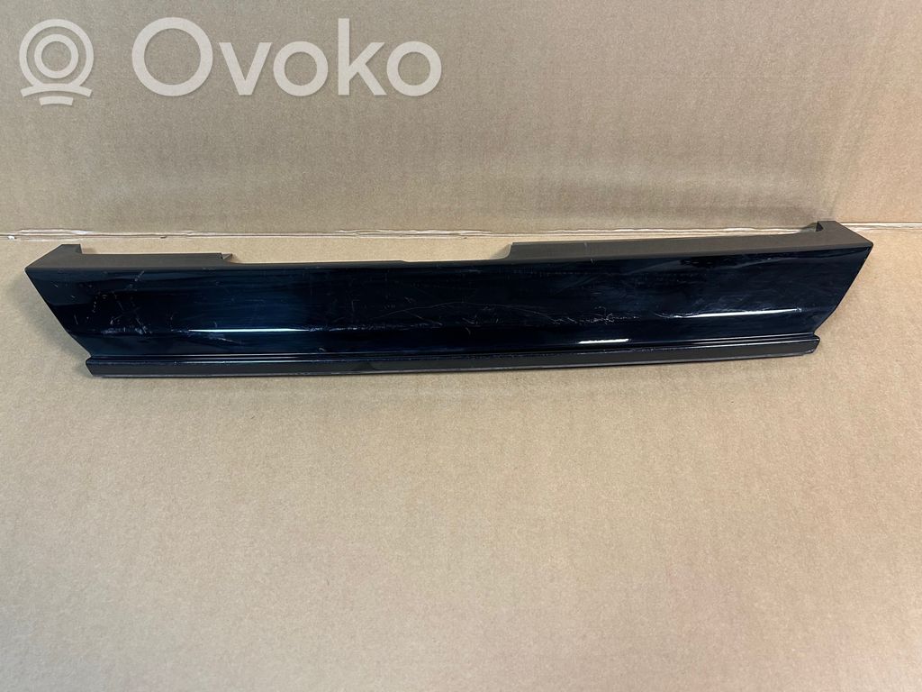 Volvo XC60 Modanatura della barra di rivestimento del paraurti anteriore 