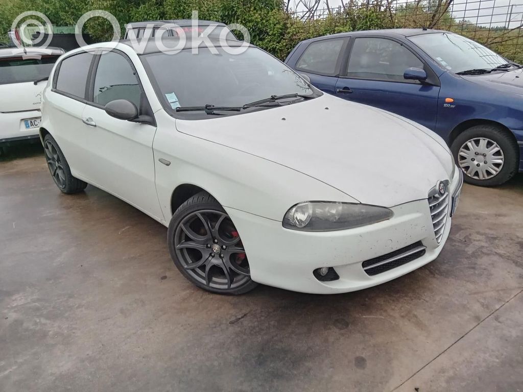 Alfa Romeo 147 Etujarrusatula 