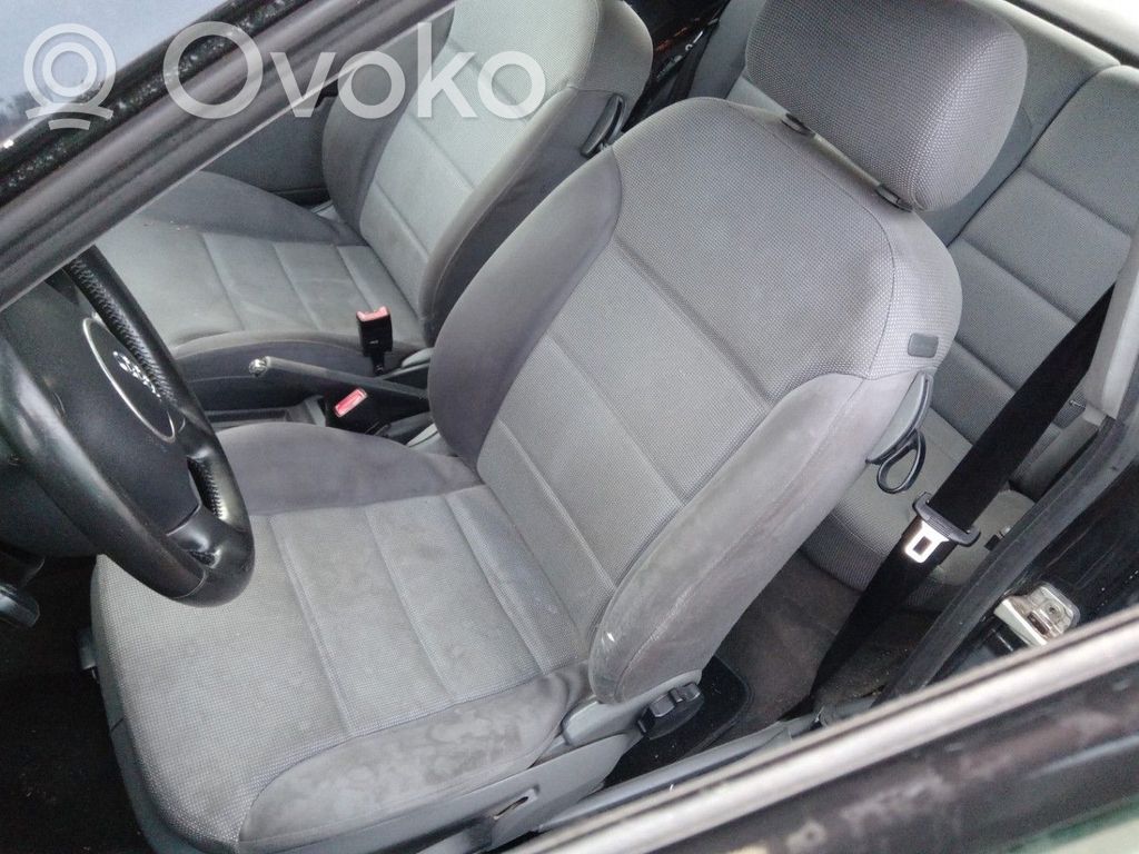 Audi A3 S3 8L Pas bezpieczeństwa fotela przedniego 