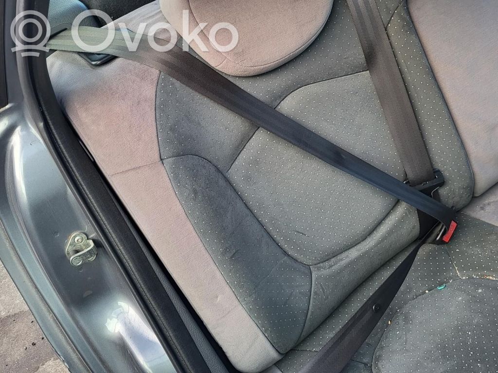 Citroen C5 Cinturón trasero 