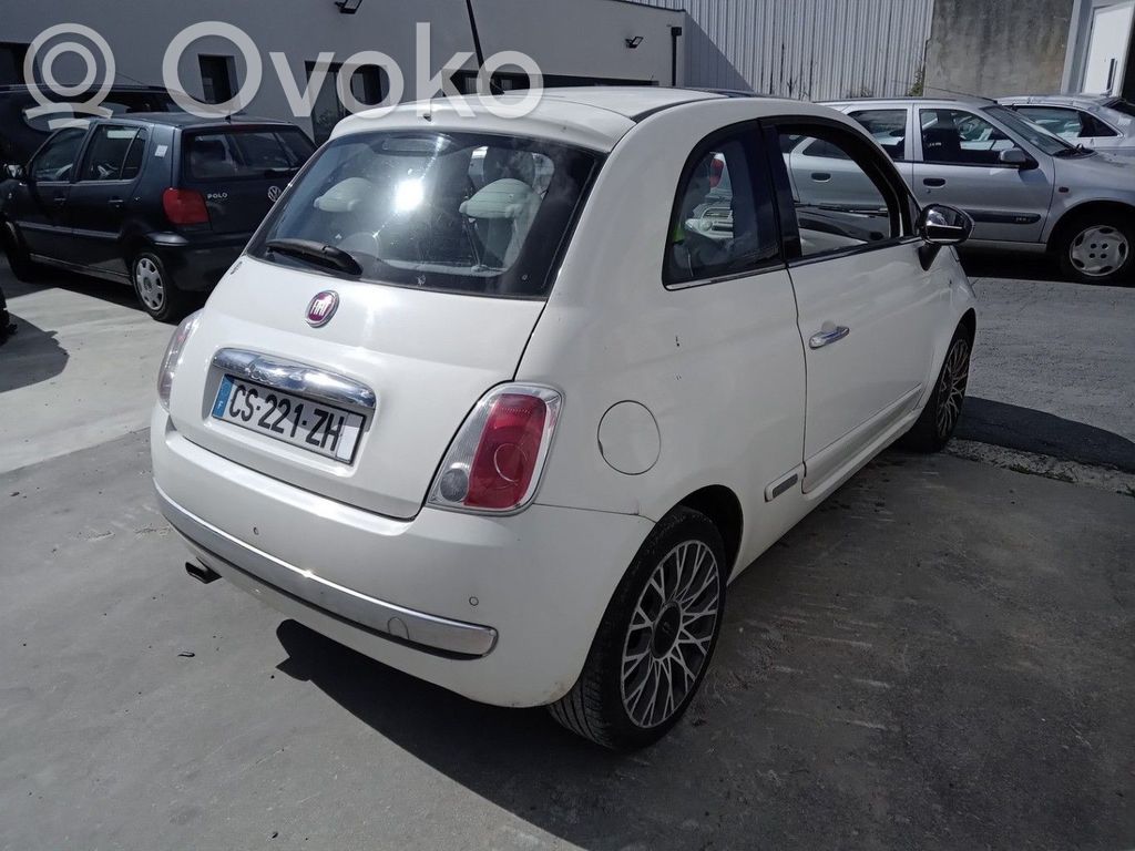 Fiat 500 Silniczek wycieraczki szyby tylnej 