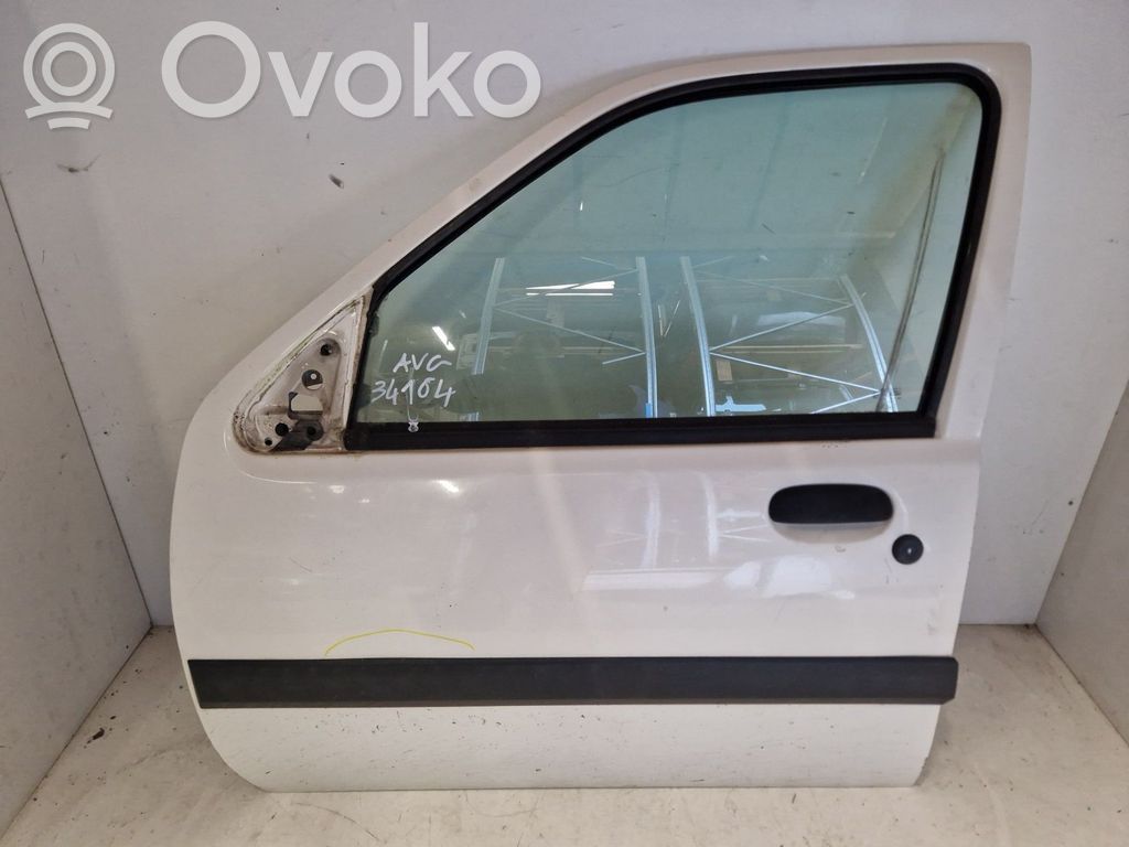Ford Fiesta Дверь 