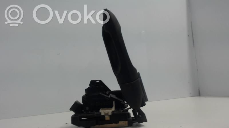 Ford Focus Aizmugurē slēdzene 