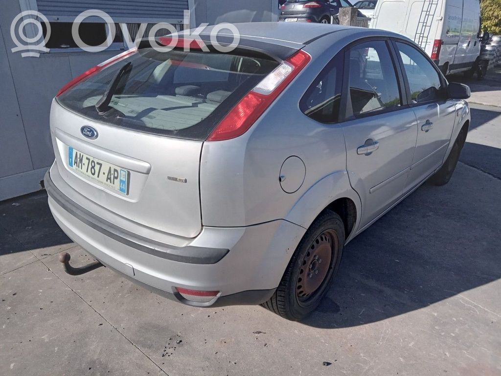 Ford Focus Luna de la puerta trasera 