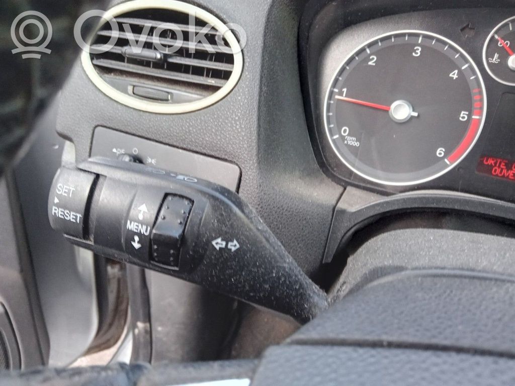 Ford Focus Leva indicatori 