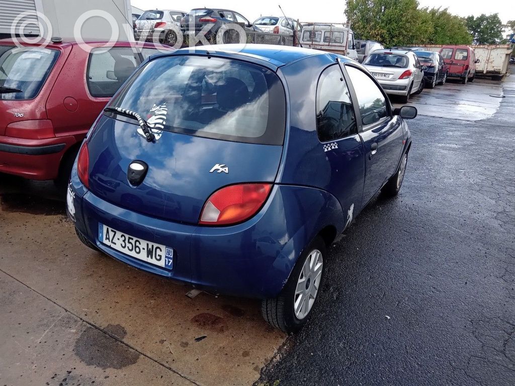 Ford Ka Third/center stoplight 