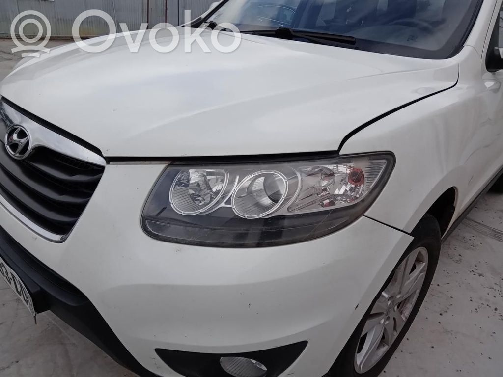 Hyundai Santa Fe Lampa przednia 