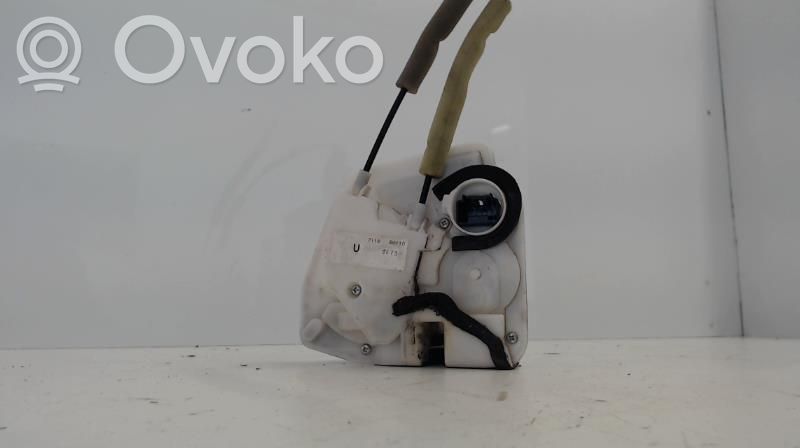 Mazda 2 Front door lock 