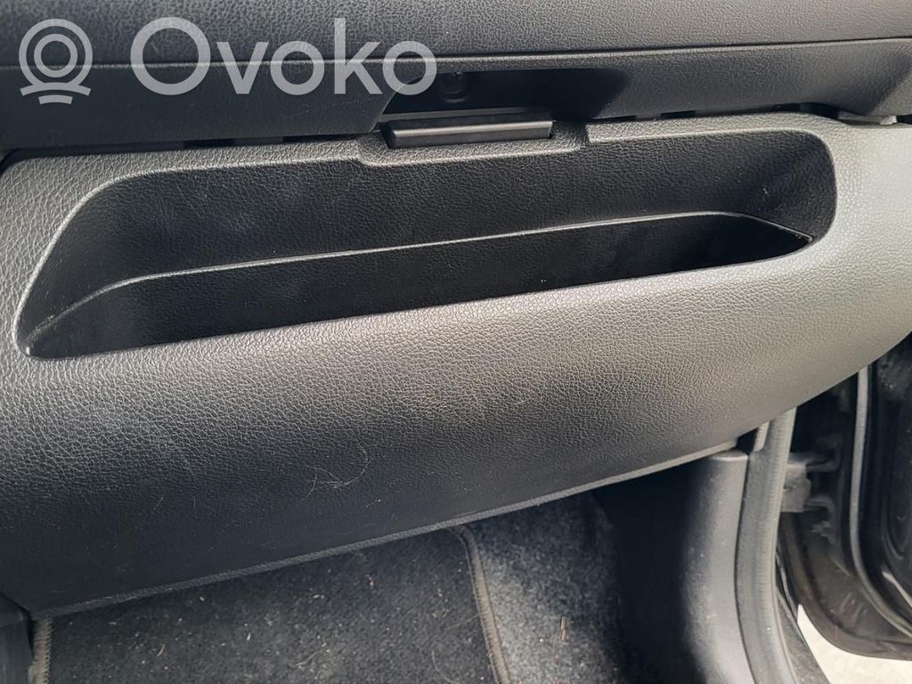 Nissan Note (E11) Juego guantera 