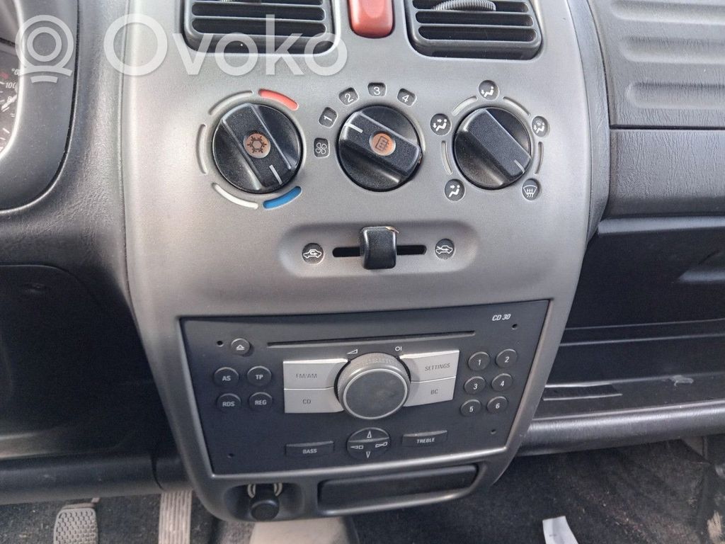 Opel Agila A Climate control unit 