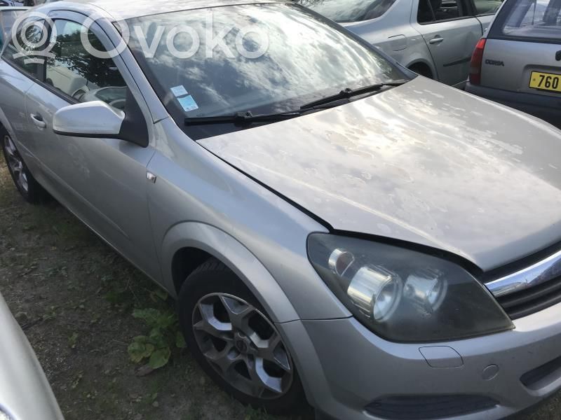 Opel Astra H Hammastanko 