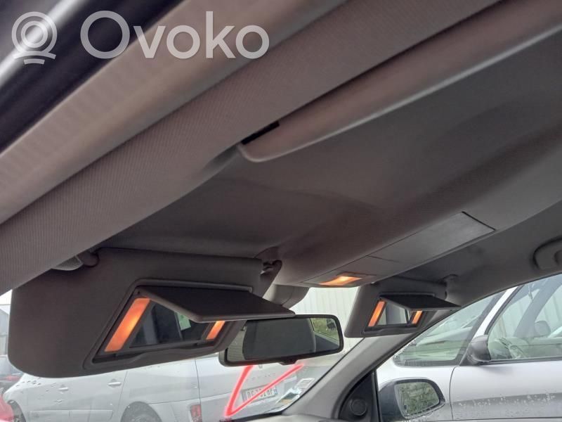 Opel Astra H Światło fotela przedniego 