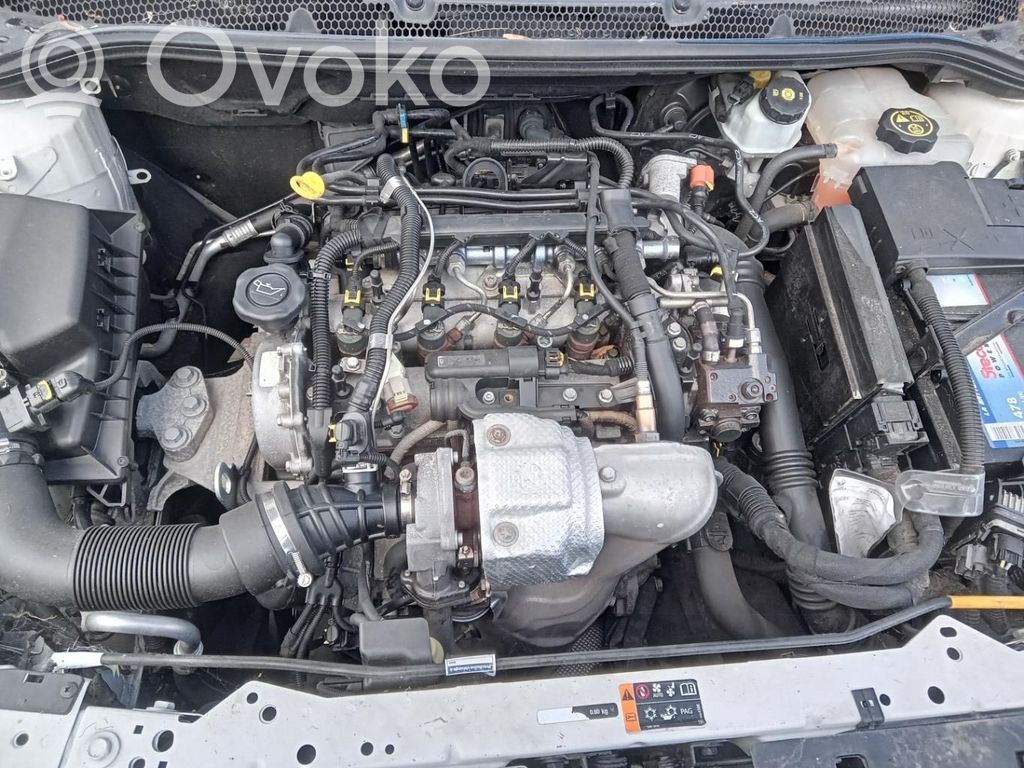 Opel Astra J Elektryczny wentylator chłodnicy 