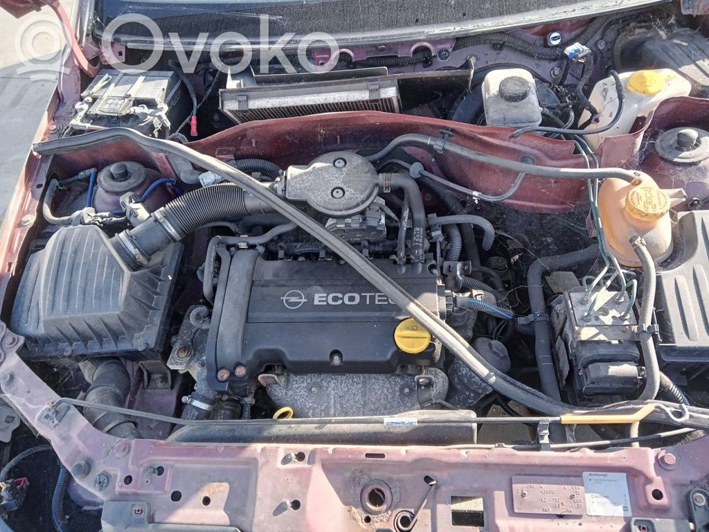 Opel Corsa C Генератор 