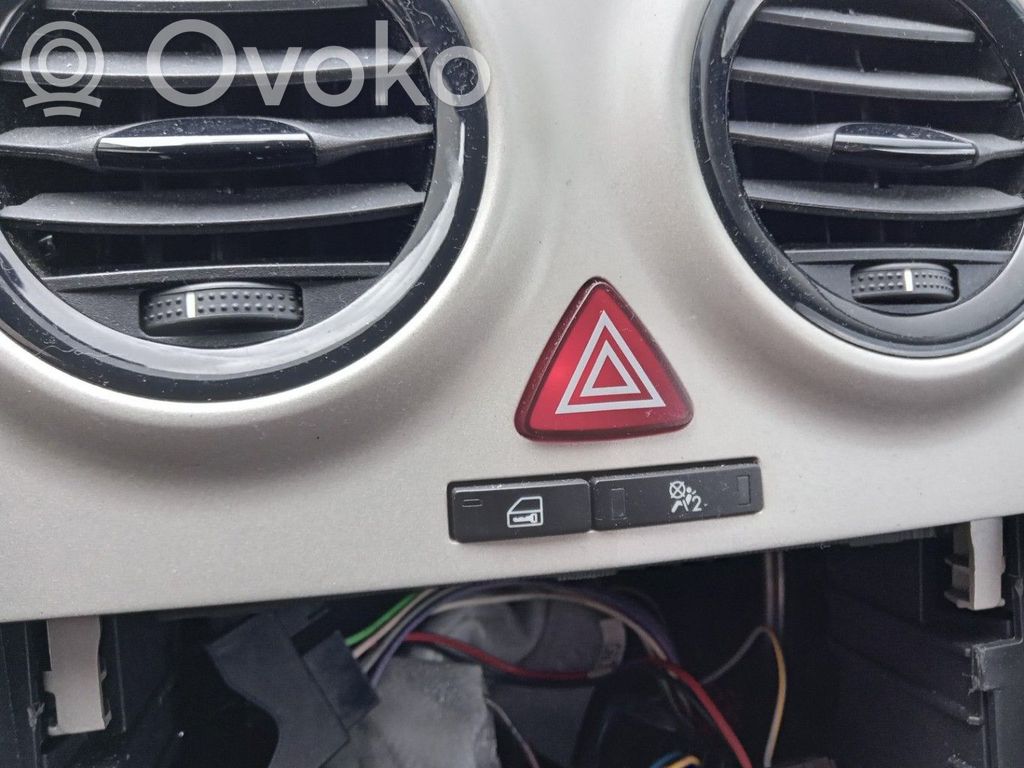 Opel Corsa D Hazard light switch 