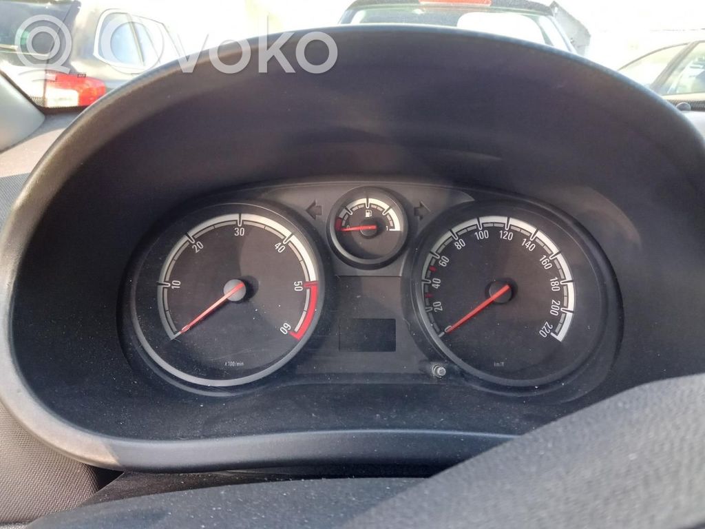 Opel Corsa D Speedometer (instrument cluster) 