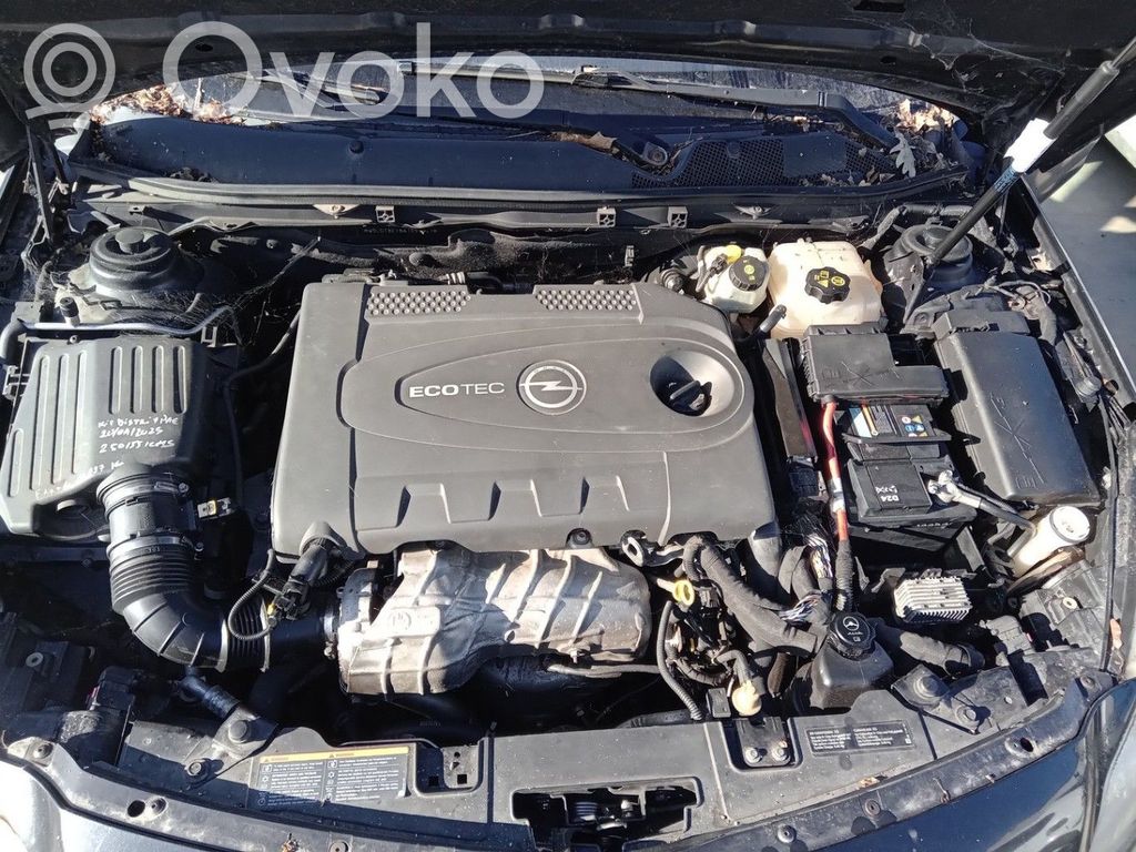 Opel Insignia A Ģenerators 