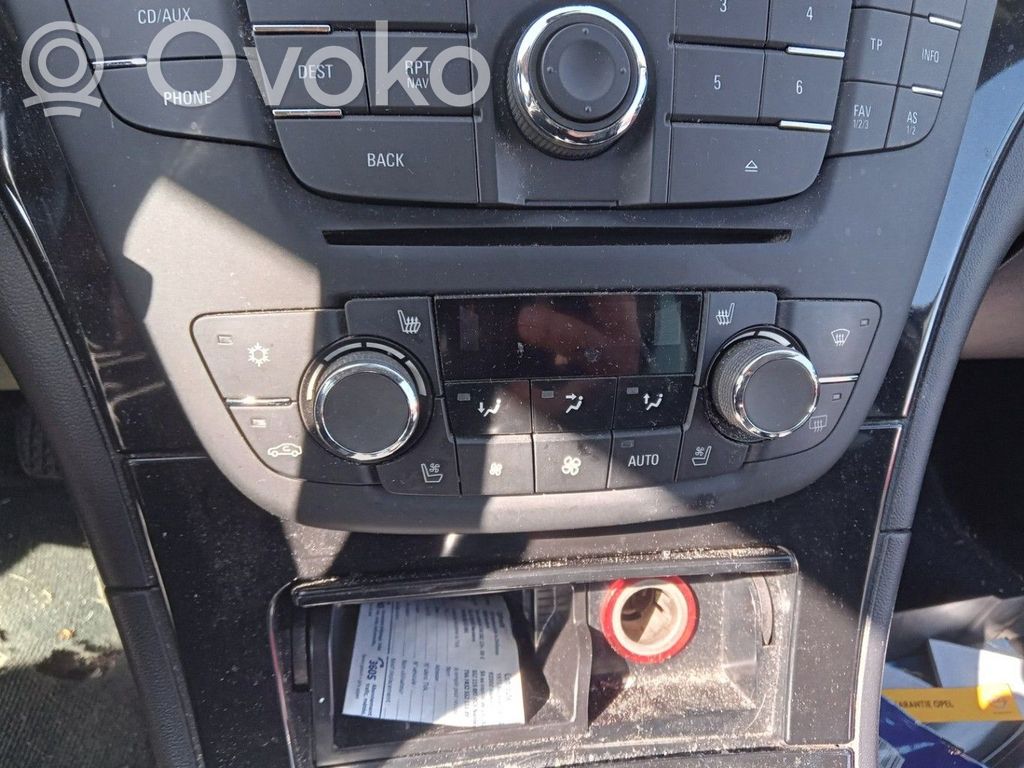 Opel Insignia A Climate control unit 