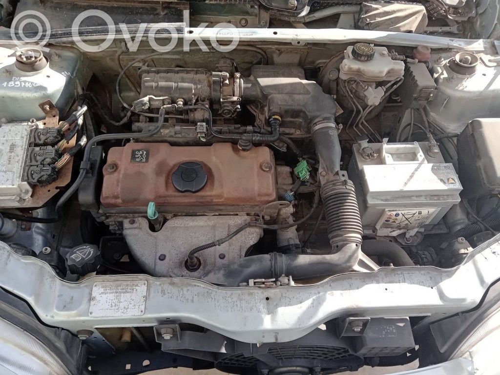 Peugeot 106 Radiatorių panelė 