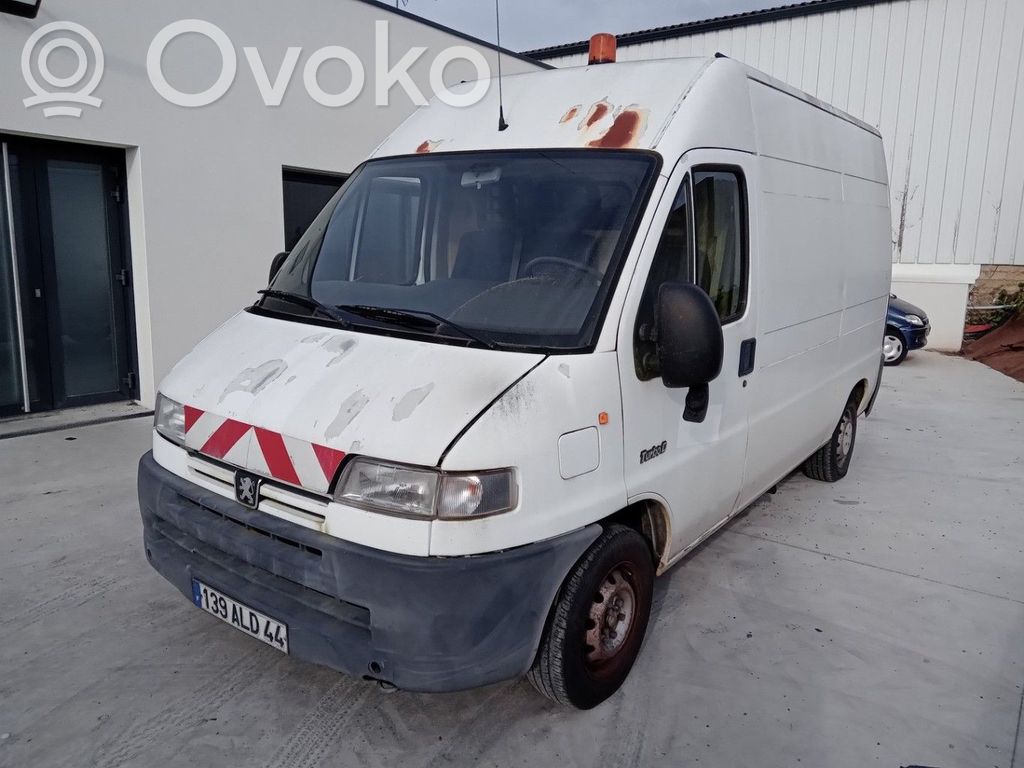 Peugeot Boxer Etujarrusatula 
