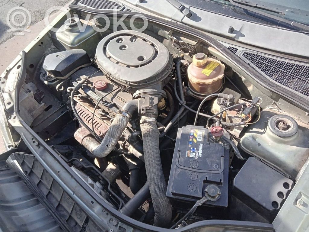 Renault Clio I Starteris 