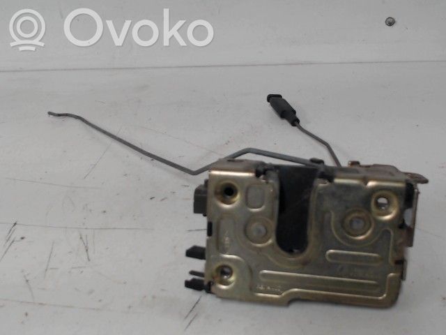 Renault Clio I Front door lock 