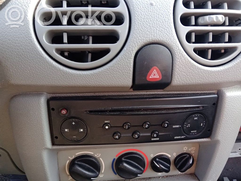Renault Kangoo I Hazard light switch 