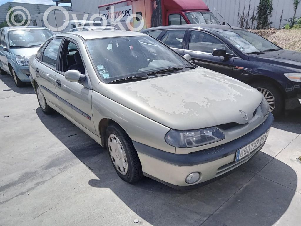 Renault Laguna I Puerta delantera 