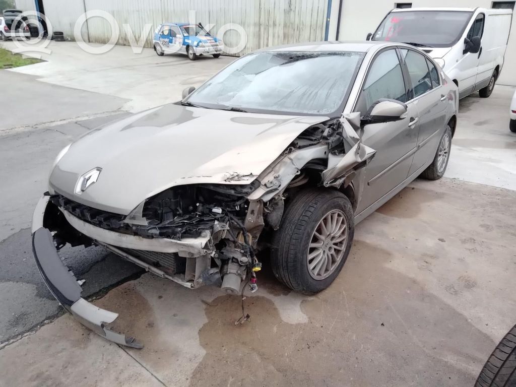 Renault Laguna III Etujarrusatula 