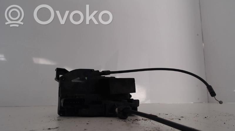 Renault Modus Aizmugurē slēdzene 