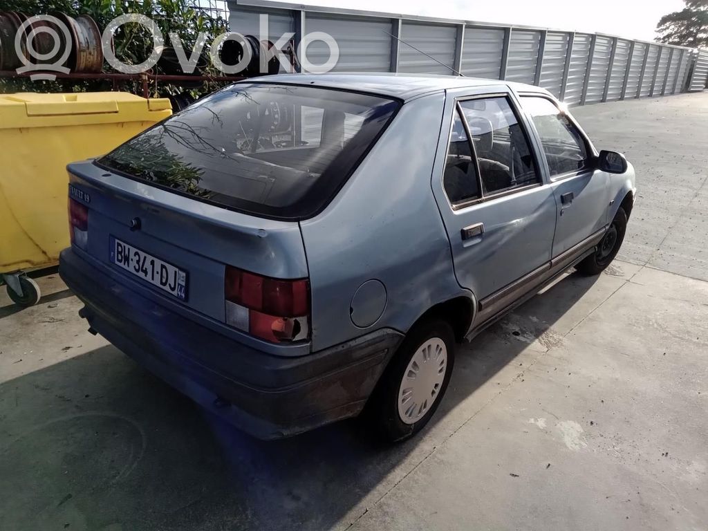 Renault 19 Puerta del maletero/compartimento de carga 