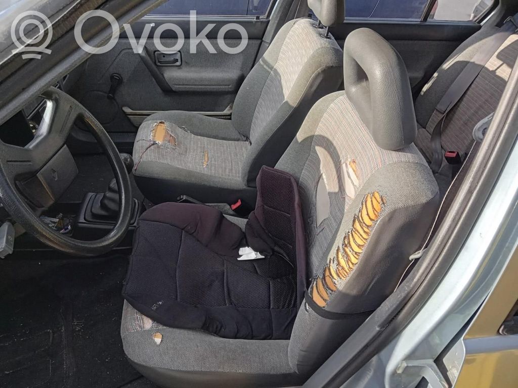 Renault 19 Cinturón delantero 