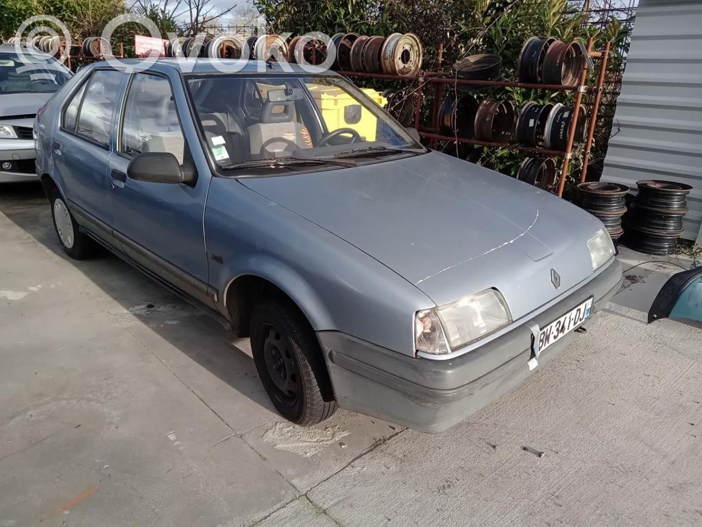 Renault 19 Pyyhkimen moottori 