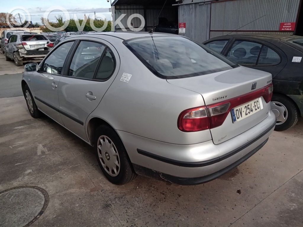 Seat Toledo II (1M) Ręczny podnośnik szyby drzwi tylnych 