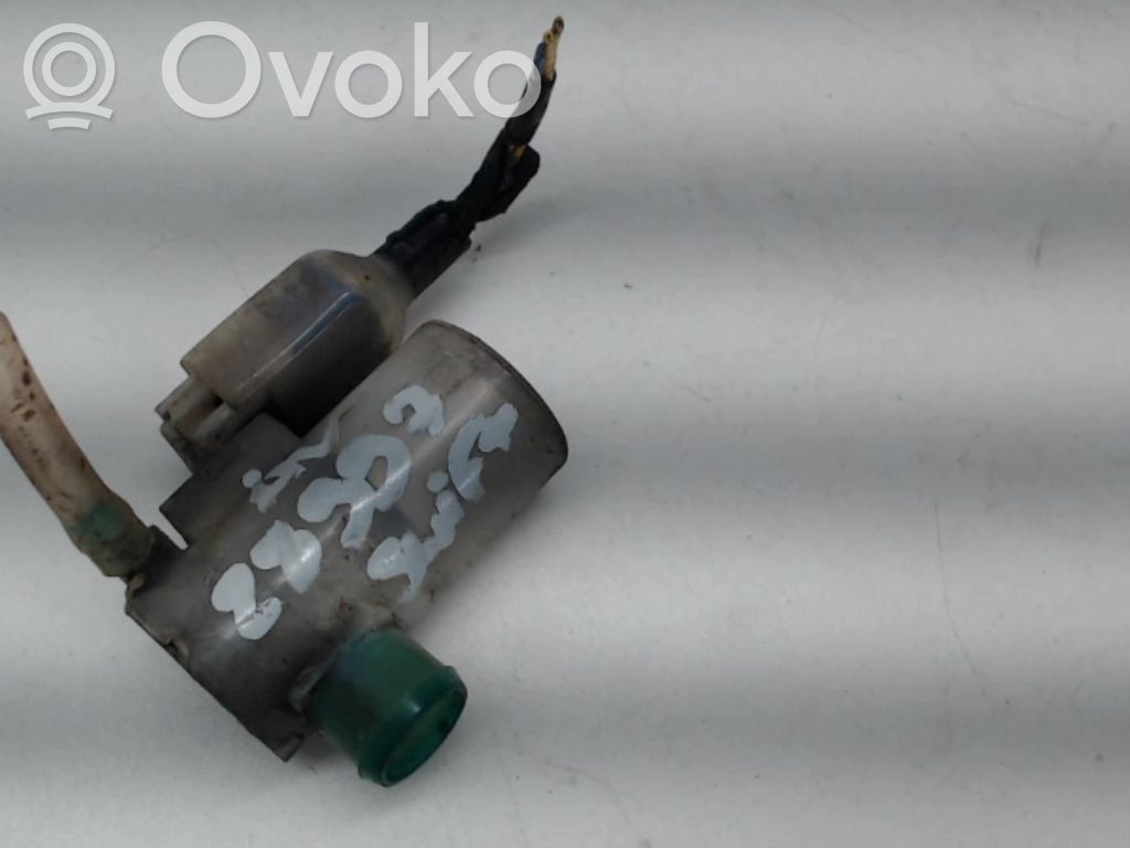 Suzuki SX4 Windscreen/windshield washer pump 