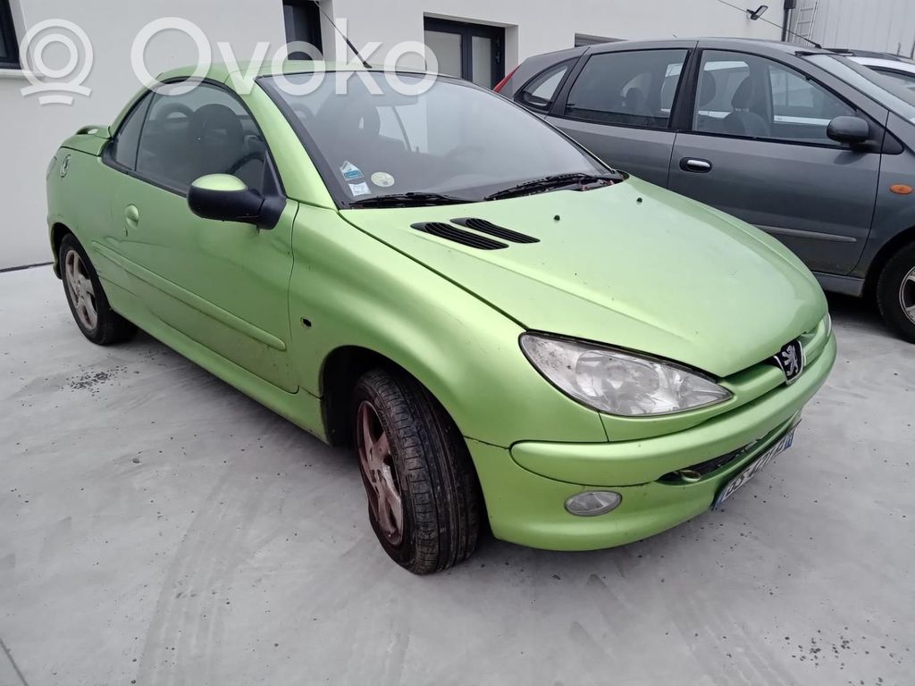 Peugeot 206 CC Etuapurunko 
