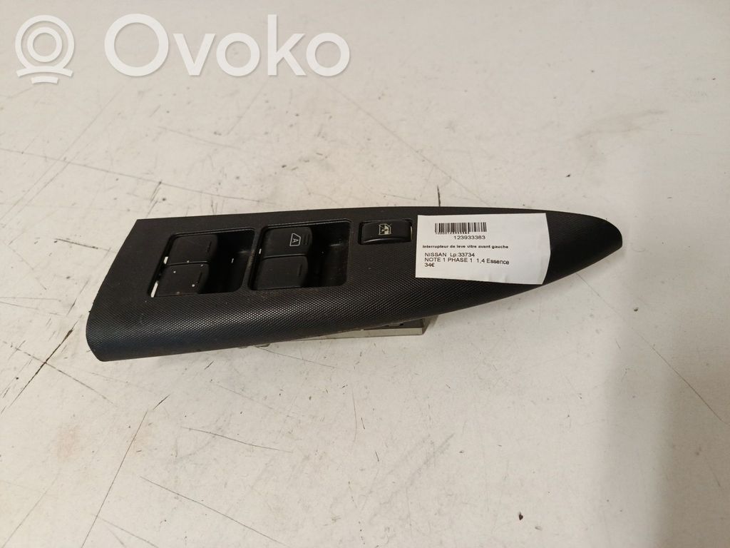 Nissan Note (E11) Electric window control switch 